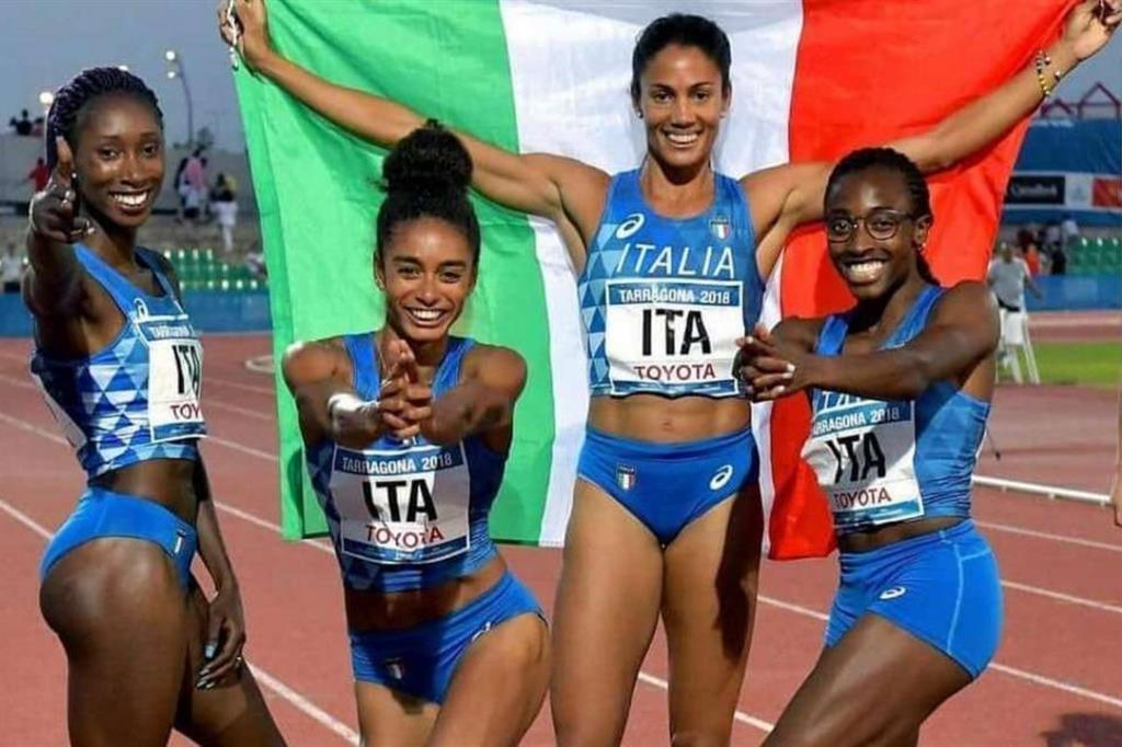 Le quattro atlete azzurre vincitrici della stafetta 4x400 ai Giochi del Mediterraneo di Tarragona (Ferraro/Coni)