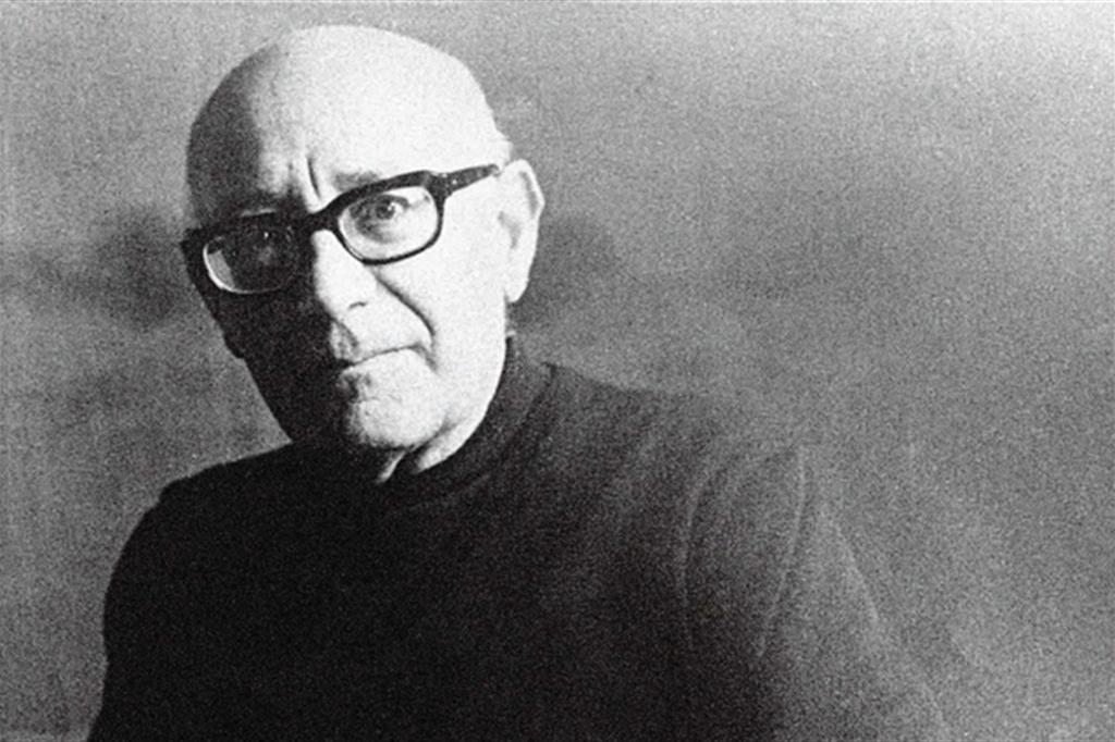 Lo scrittore Mario La Cava (1908-1988)