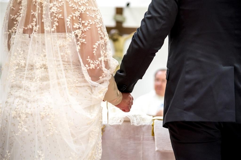 L'Italia ultima per matrimoni. Le scelte forti fanno più paura