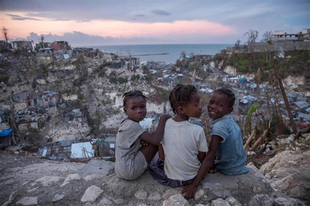 Bambini ad Haiti in una foto d'archivio (Ansa)