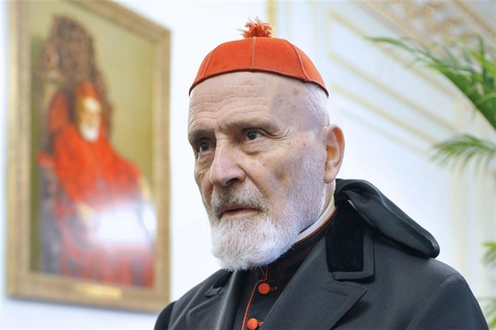 Il Libano dà l'addio al patriarca emerito Sfeir