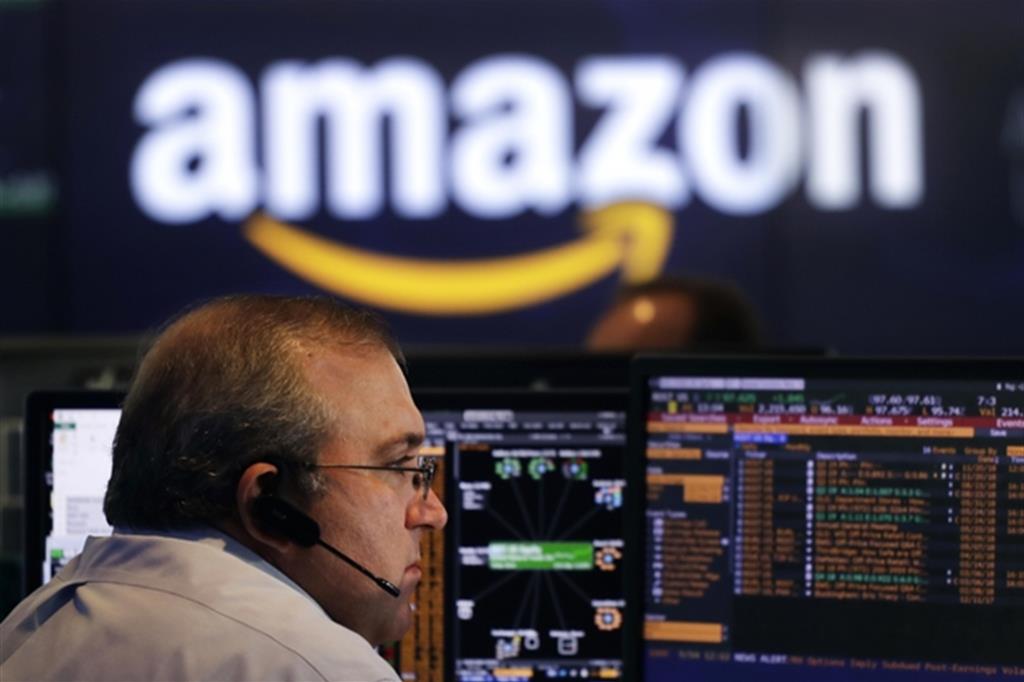 Profitti in calo per Amazon, previsioni al ribasso per Natale 