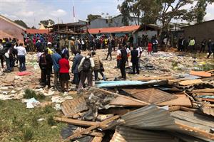 Crolla scuola: morti 7 bambini, decine feriti