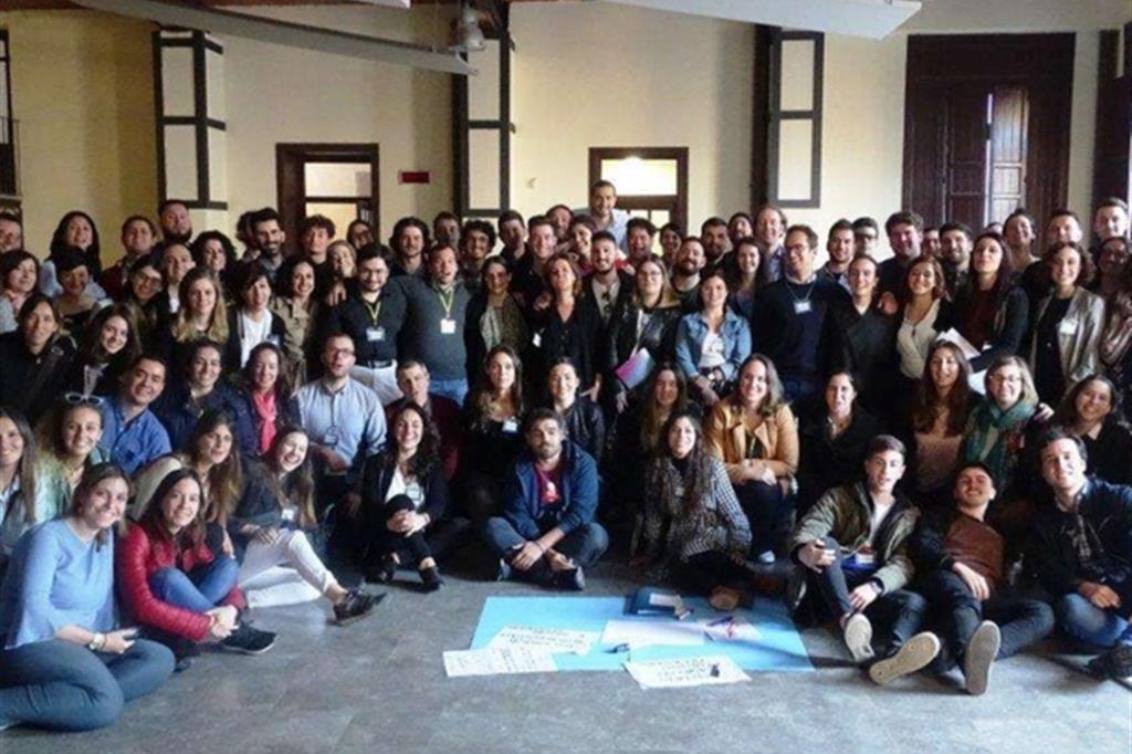 I giovani delegati che hanno partecipato al seminario dei "cervelli in fuga" partiti da Palermo: 115 giovani italiani emigrati, ma anche di seconda e terza generazione