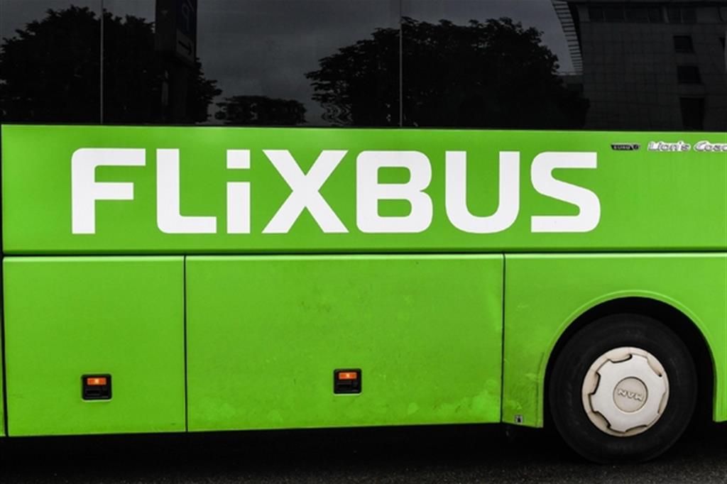 Blablacar lancia il suo bus low cost e sfida Flixbus