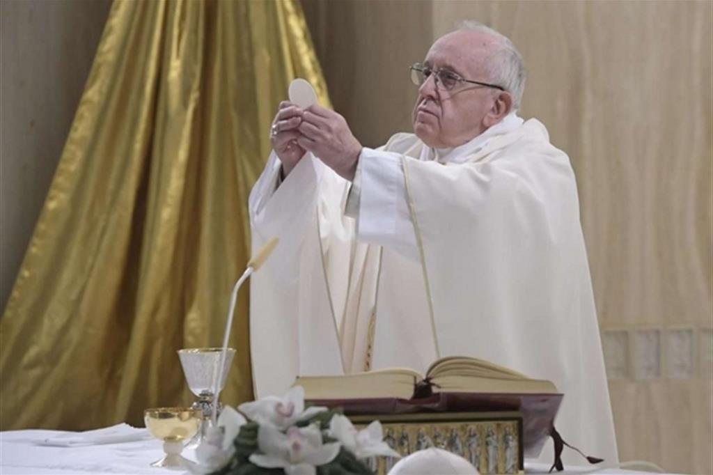 Papa: la cultura dell'indifferenza è l'opposto dell’amore di Dio