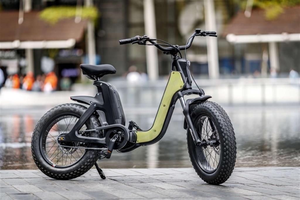 Elettrico e pedalabile: è Issimo, il ciclomotore 4.0