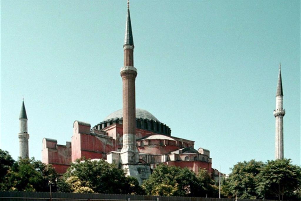 Il museo di Santa Sofia a Istanbul (Ansa)