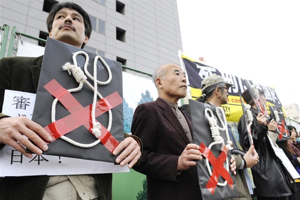 Manifestazione contro la pena di morte in Giappone