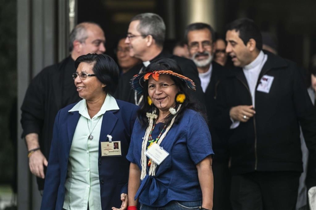 Alcuni partecipanti al Sinodo per l'Amazzonia (Siciliani)