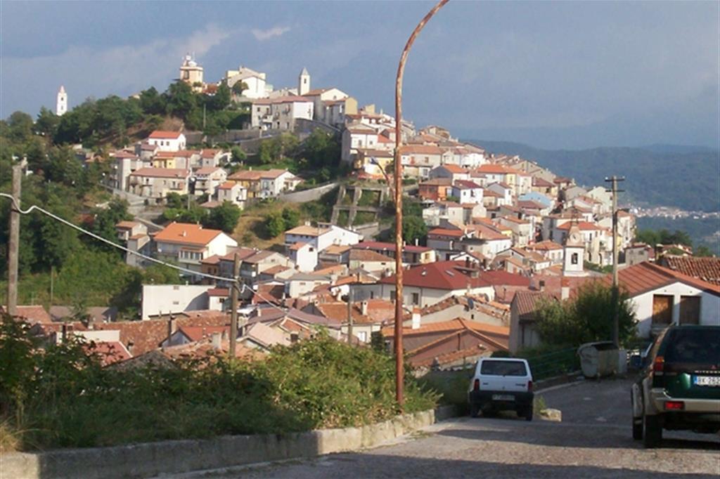Uno scorcio di Latronico, in provincia di Potenza (da Wikipedia Commons)