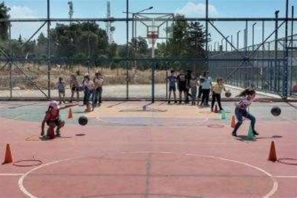 Dai veterani del basket una raccolta fondi per un campo da gioco ad Aleppo