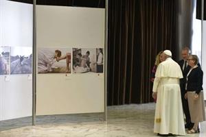 Il grazie di papa Francesco alle suore antitratta: esempio per tutta la Chiesa