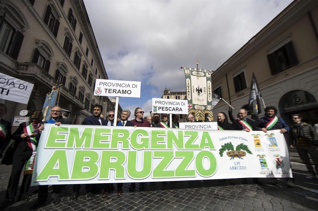  Abruzzo: Marsilio, Legnini e Marcozzi si confrontano sulle priorità