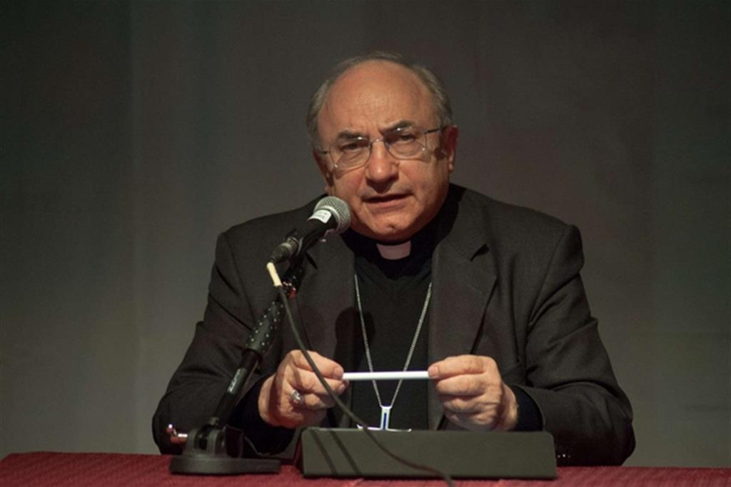 Il vescovo Corrado Pizziolo, presidente di Caritas italiana