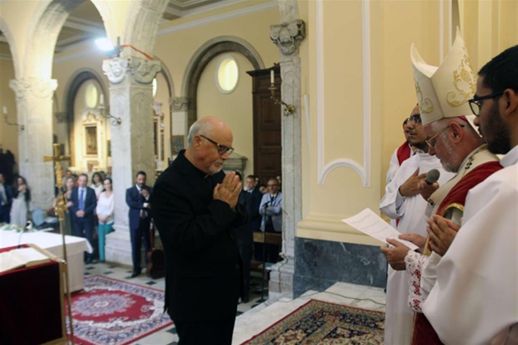 Campobasso don Nicola Pacetta accanto al suo arcivescovo Bregantini durante una recente celebrazione