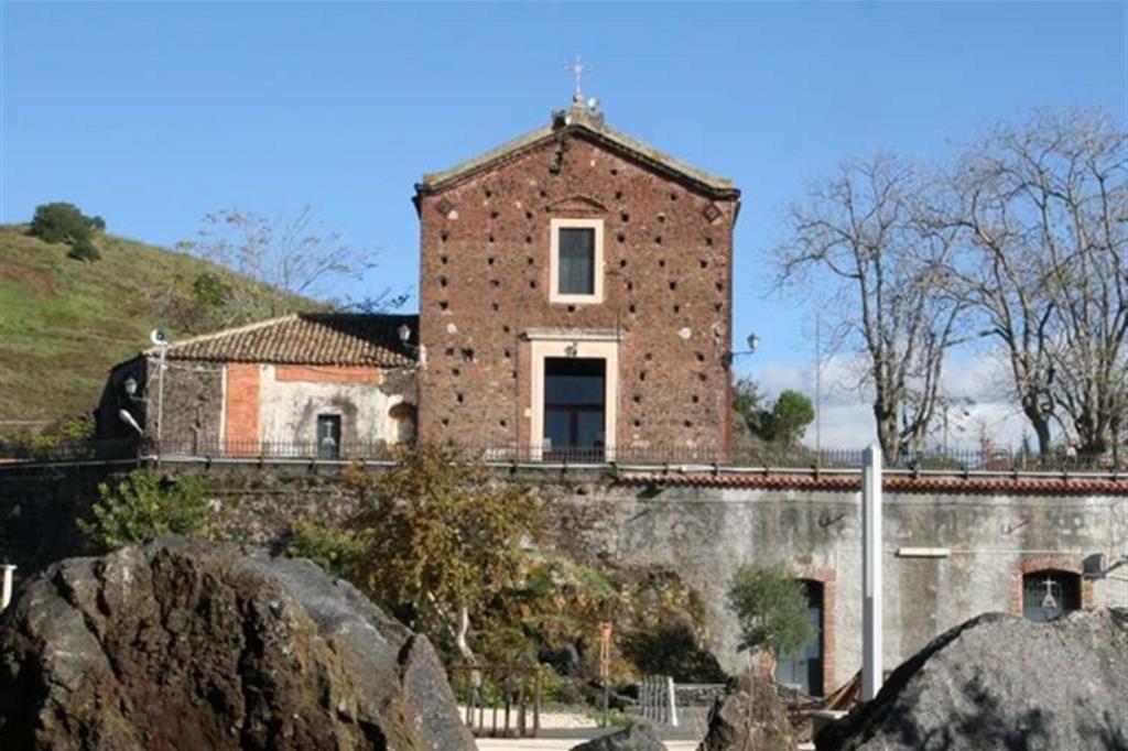 Il santuario della Madonna della Sciara ((foto da www.madonnadellasciara.it))
