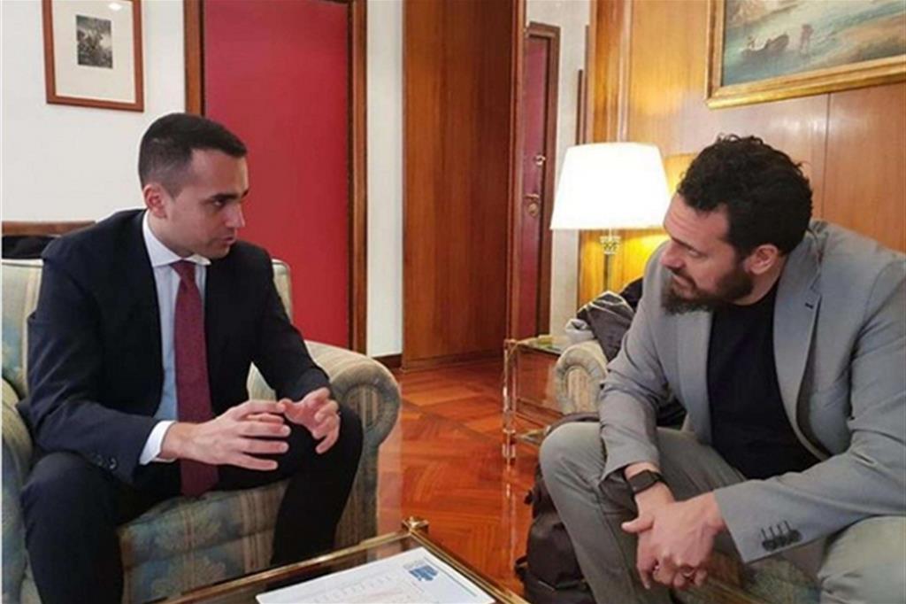 Il vicepremier Luigi Di Maio incontra il  presidente del Forum delle associazioni familiari, Gianluigi De Palo (Dal profilo Instagram di Luigi Di Maio)