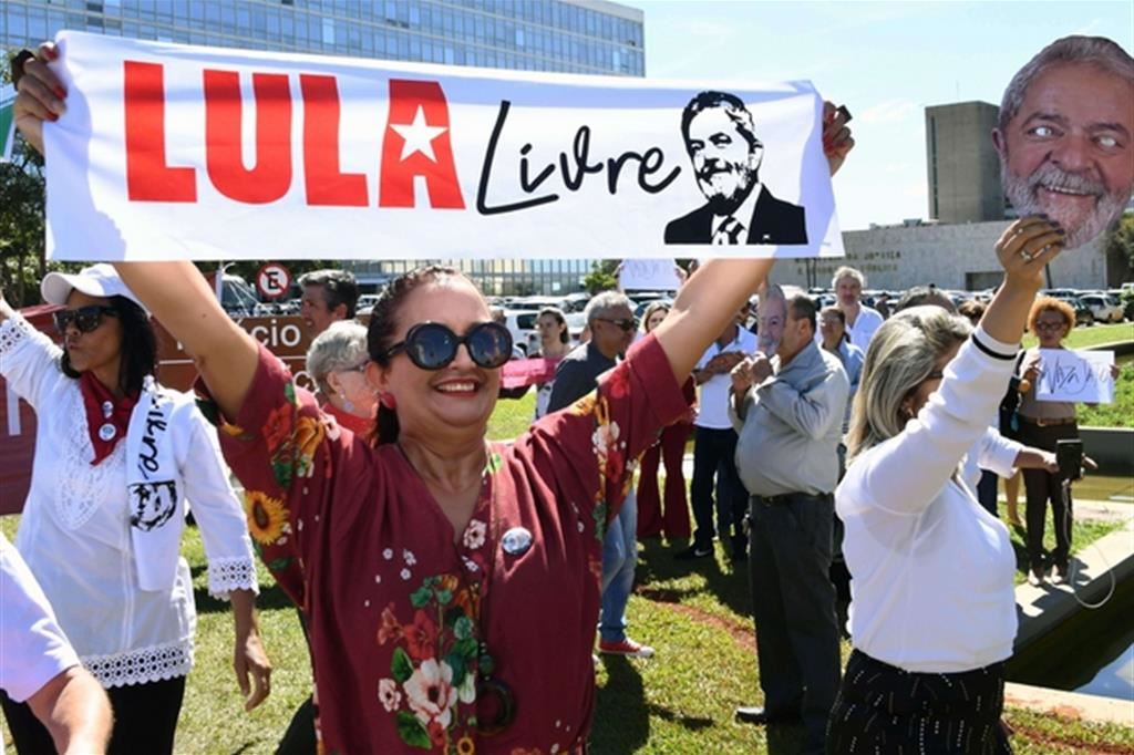 Gli indizi di un patto contro Lula