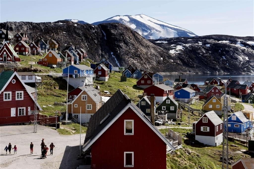 Trump vuole comprare la Groenlandia. «Ovviamente non siamo in vendita»