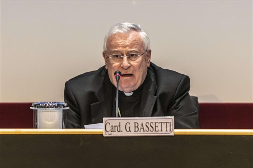 Il cardinale Gualtiero Bassetti, presidente della Conferenza episcopale italiana, al convegno sul fine vita (Siciliani)