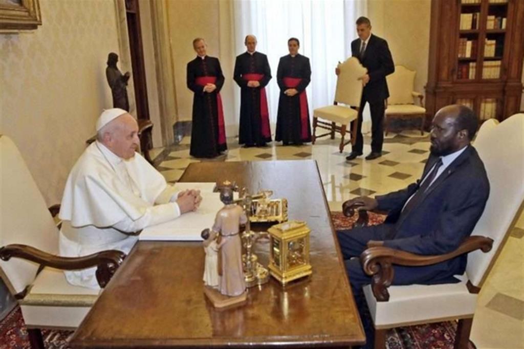 Il Papa riceve il presidente del Sud Sudan, Salva Kiir Mayardit