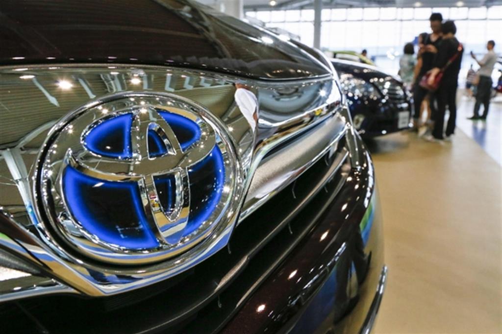 Toyota regala i suoi brevetti elettrici