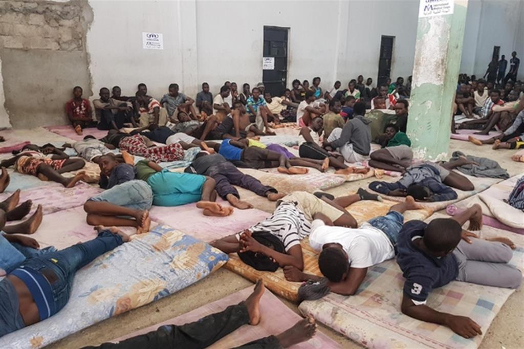 Un centro di detenzione in Libia (Ansa)