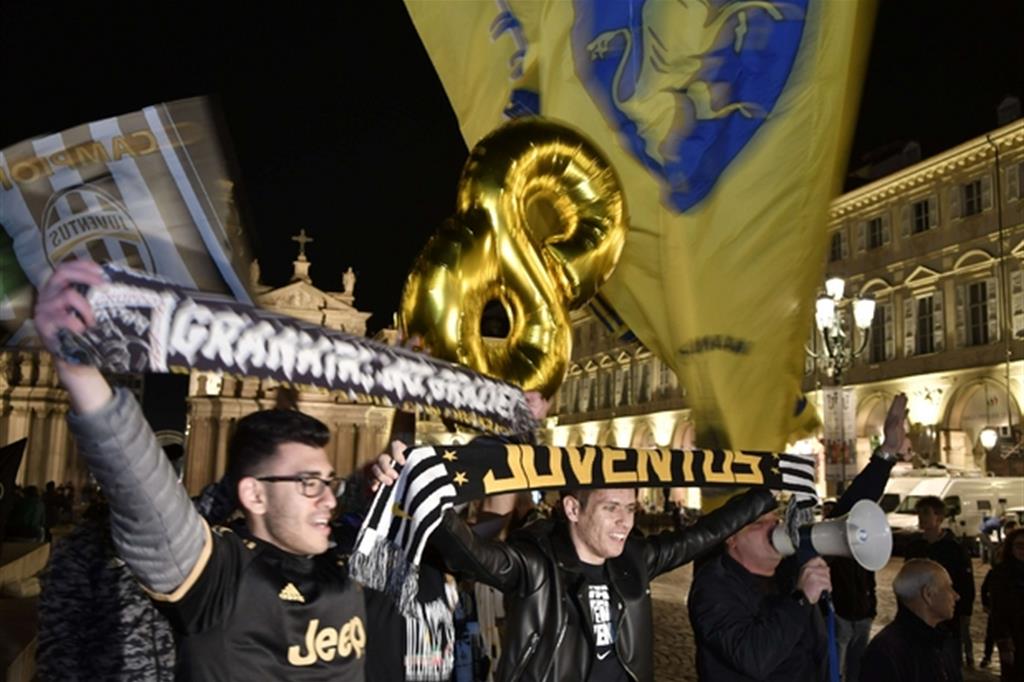 Ottavo scudetto di fila per la Juventus (Fotogramma)