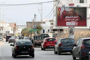 La Tunisia alle urne scopre duelli tv, populismi, voti online