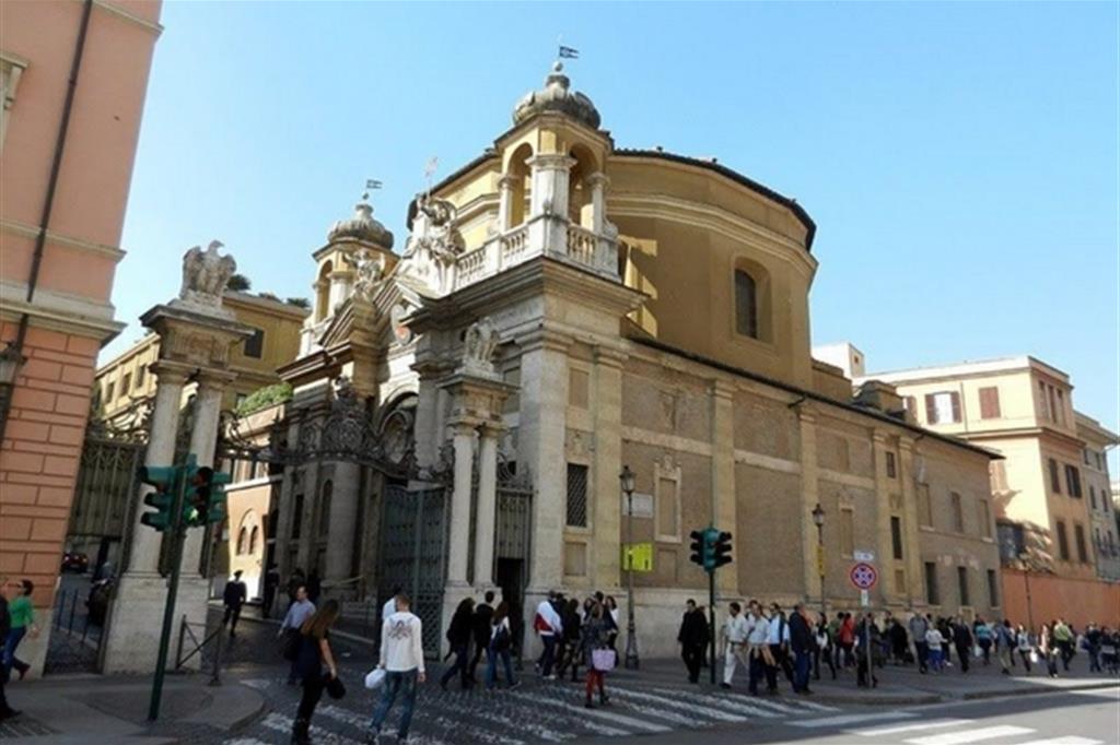 La chiesa di Sant'Anna in Vaticano