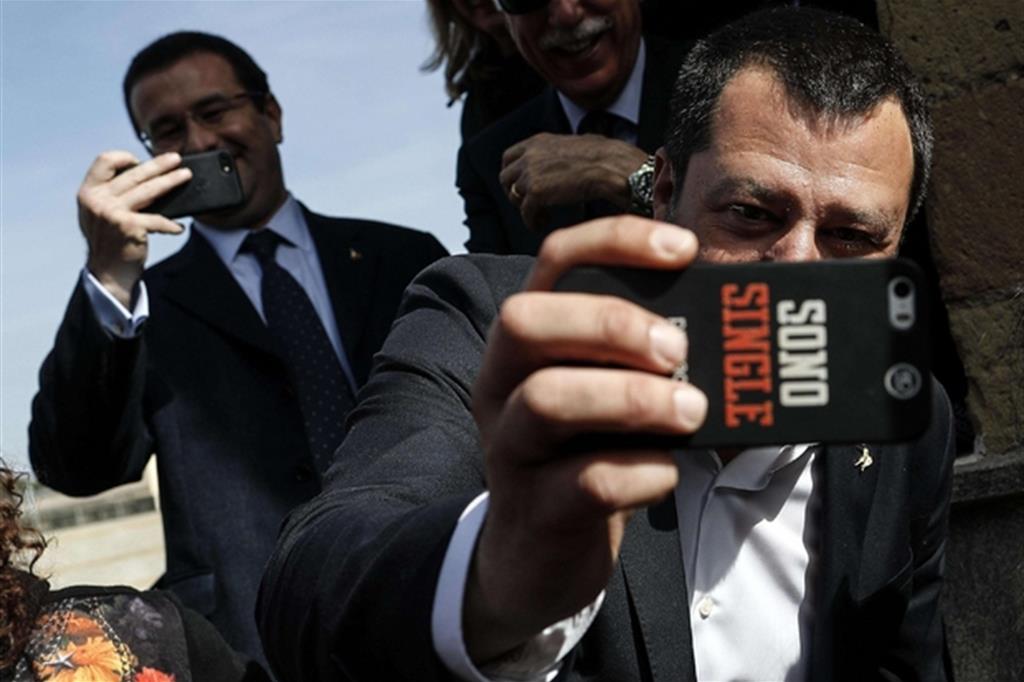 Il vicepremier Salvini (Ansa)