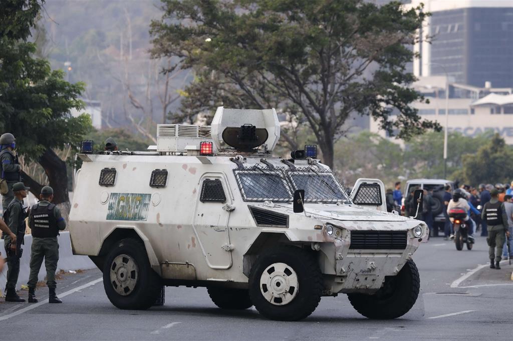 In Venezuela militari ribelli si schierano con Gaidò. «È la rivolta finale»