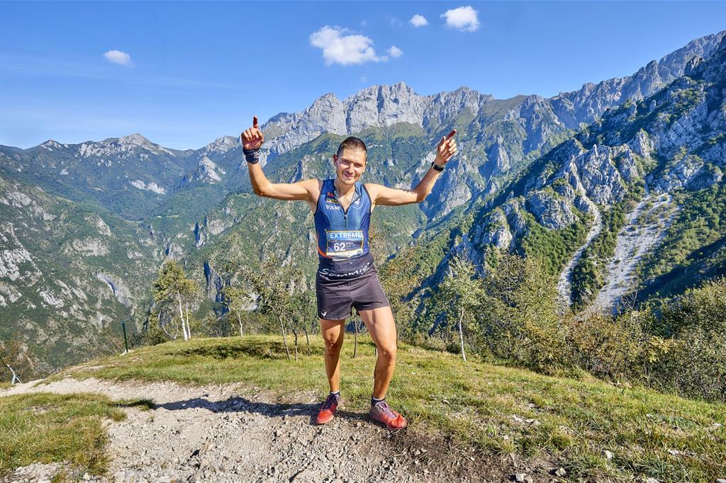 Andrea Grilli durante una corsa in montagna
