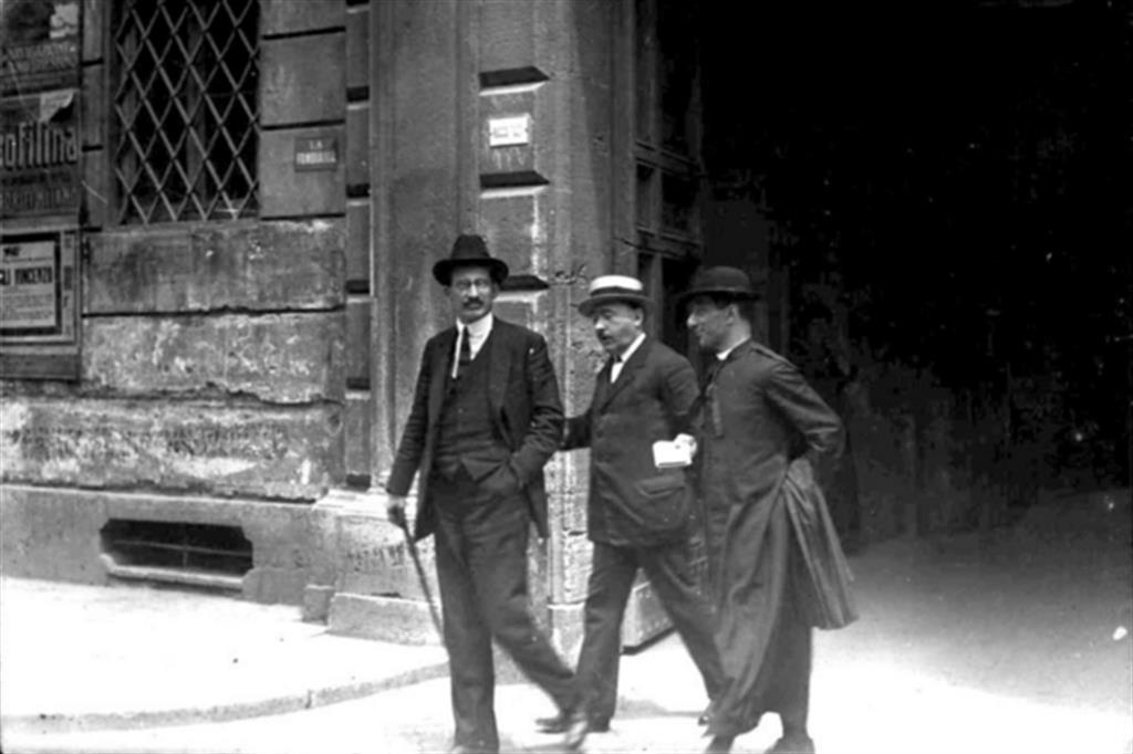 Da sinistra, Alcide De Gasperi, Stefano Cavazzoni e Luigi Sturzo a Napoli nel 1921