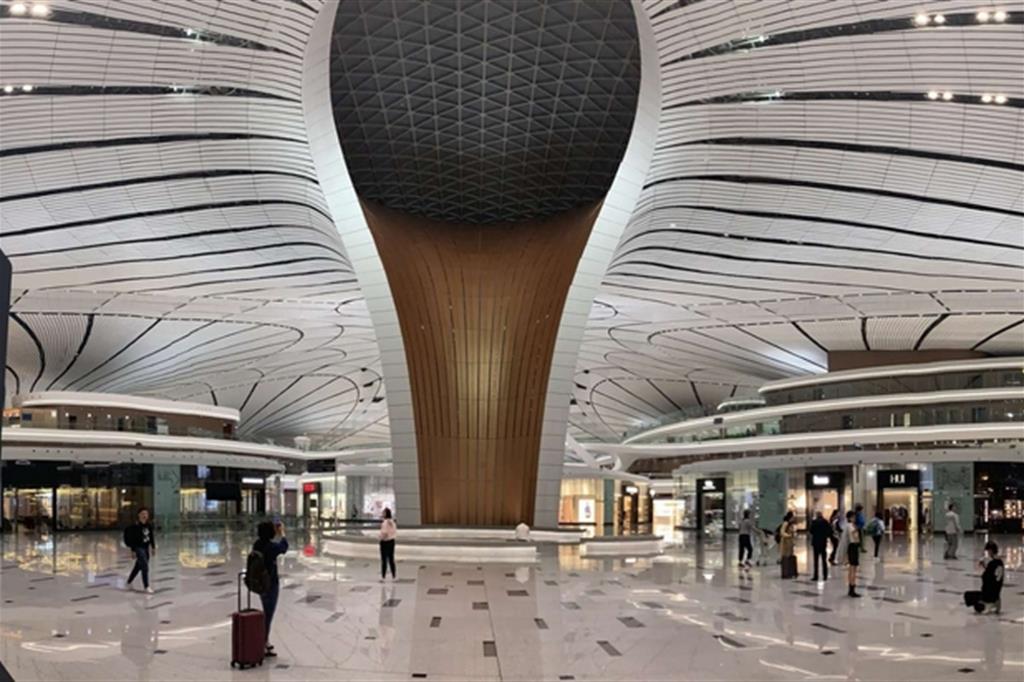 L'aeroporto di Daxing, progettato da Zaha Hadid Architects (WikiCommons)