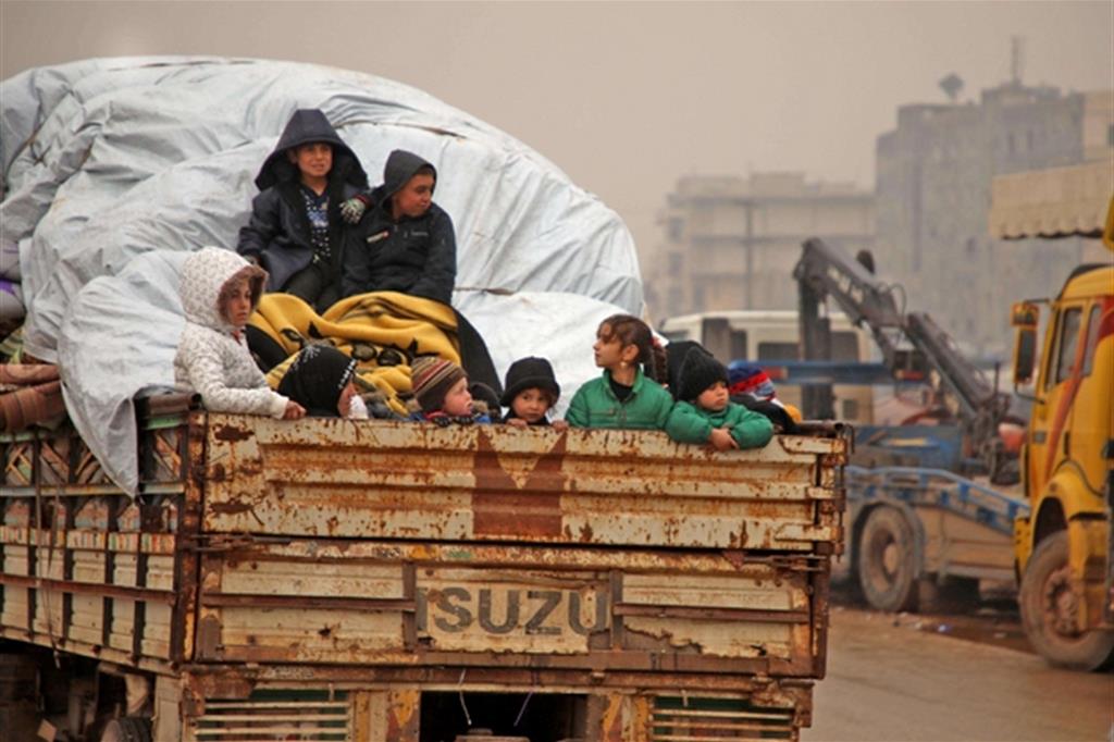 Secondo l'Onu, in due mesi i profughi in fuga dalla provincia di Idlib son o saliti a 520mila