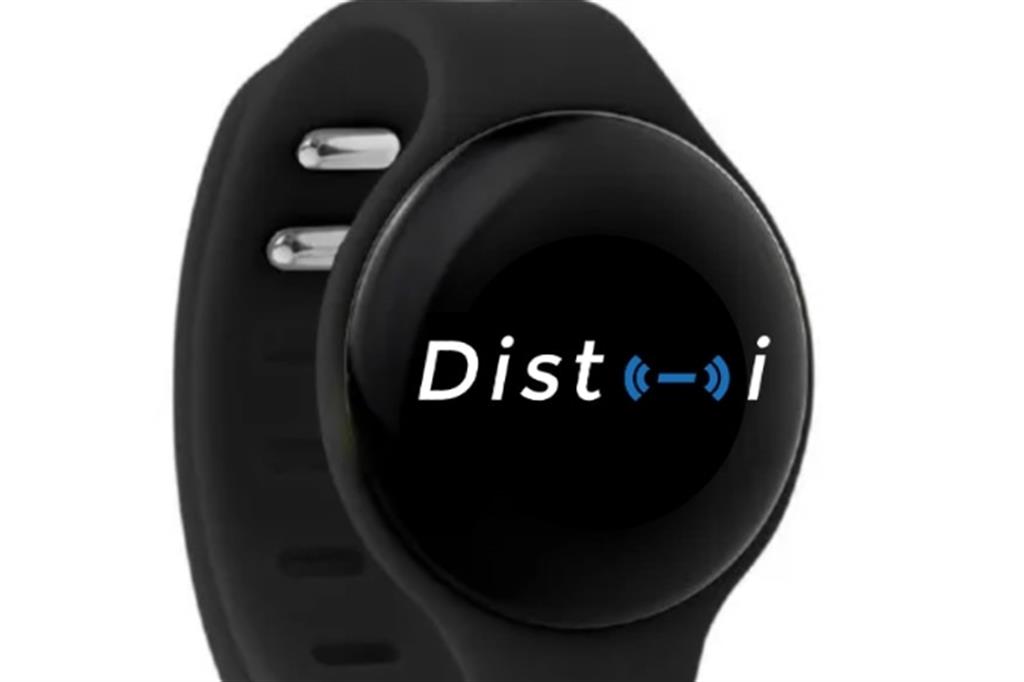 Fase 3, arriva Dist-i: braccialetto high-tech per aziende e locali