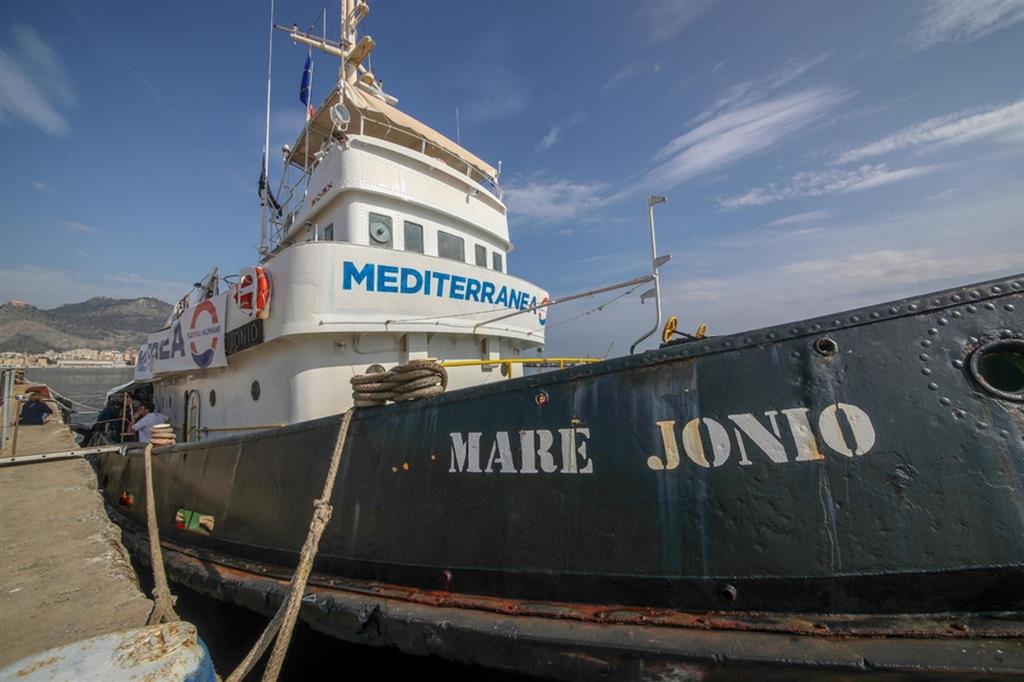 La nave dell'Ong Mediterranea Saving Humans