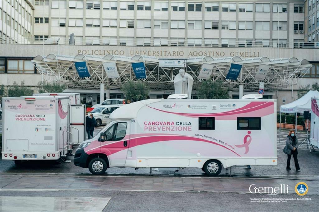 L'unità mobile donata dal Comune di Roma per la prevenzione