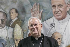 Il cardinale Bassetti: il calo delle nascite è la vera emergenza
