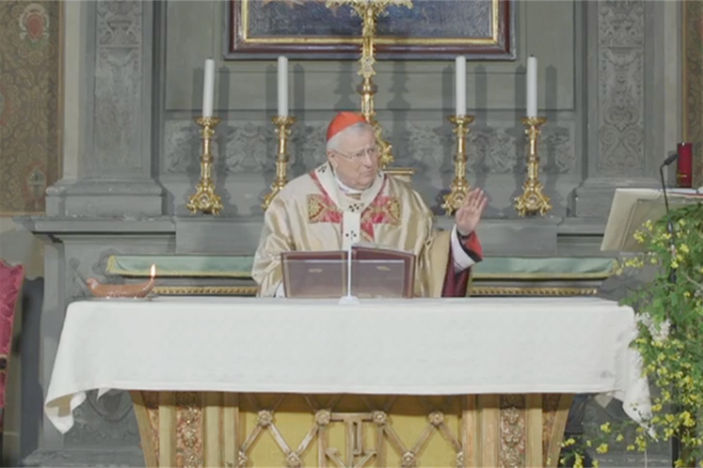 La Messa con il cardinale Bassetti senza fedeli