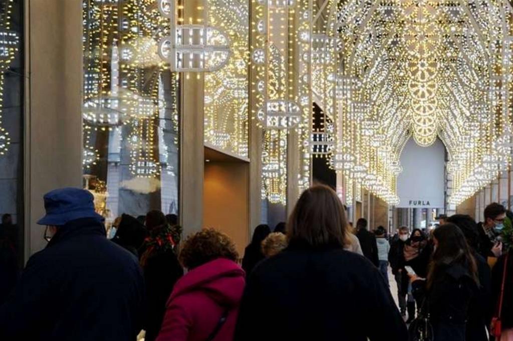 Luminarie natalizie nel centro di Milano