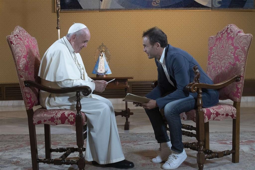 Il Papa con don Marco Pozza