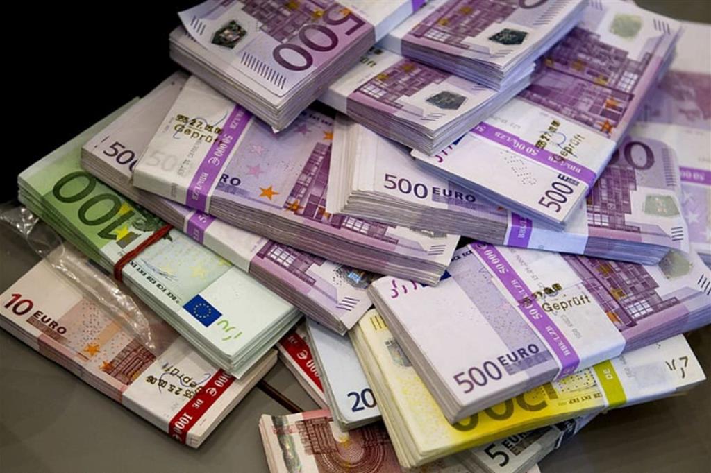 Il taglio da 500 euro, la più preziosa banconota della moneta unica, non è più stampato dal 1° gennaio 2019