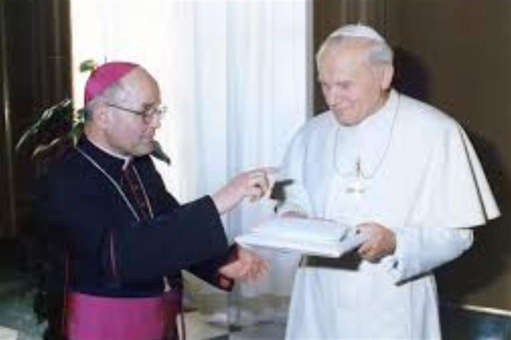 Addio al vescovo emerito di Reggio Emilia, il monaco Paolo Gibertini