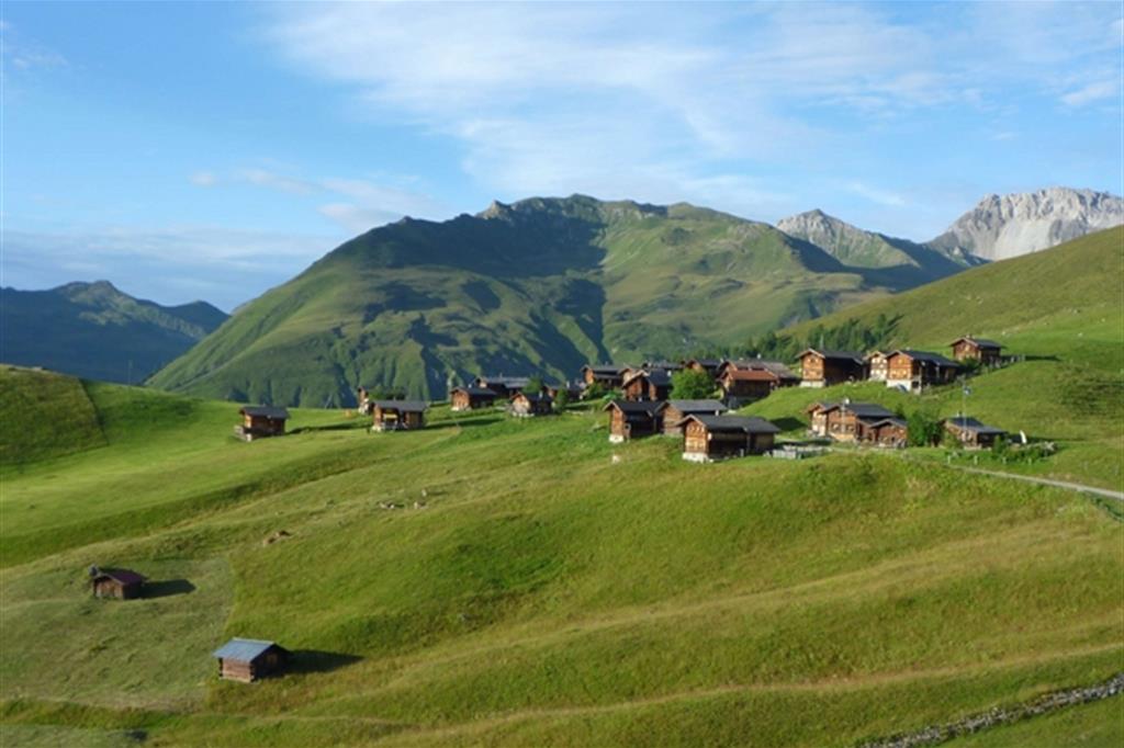Il villaggio di Medergen, presso Arosa nel Cantone dei Grigioni