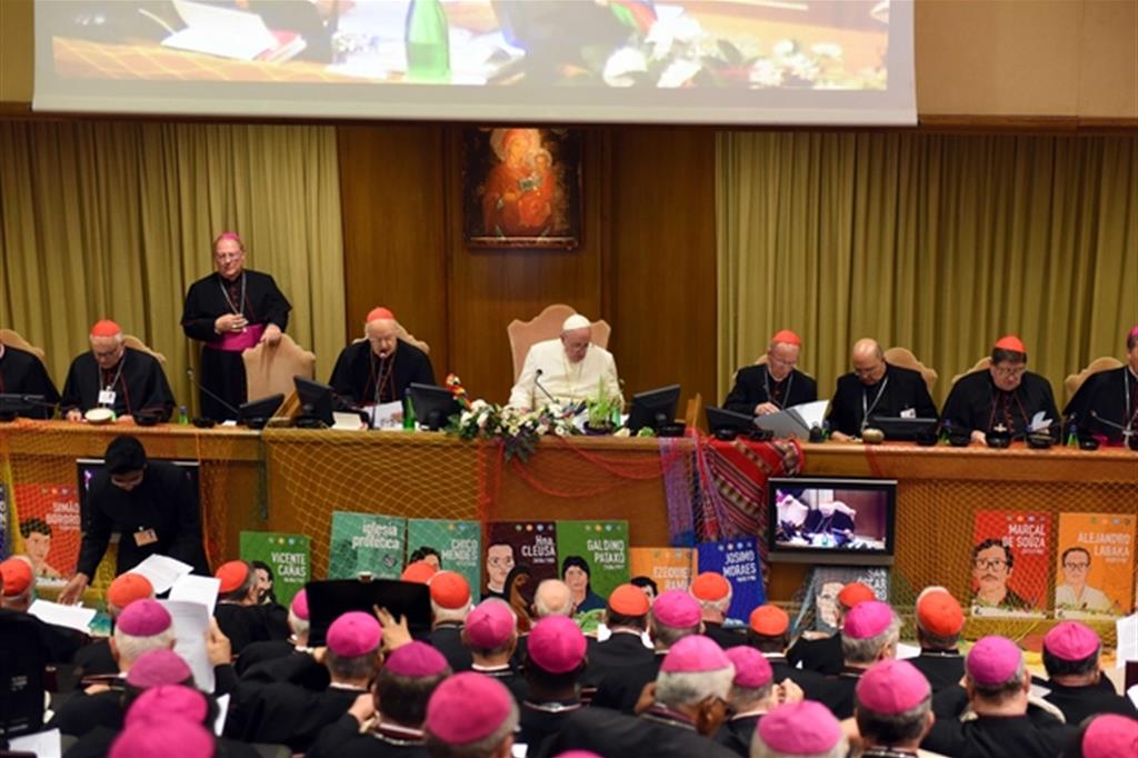 Il Papa indice per il 2022 un Sinodo dei vescovi su Chiesa e sinodalità
