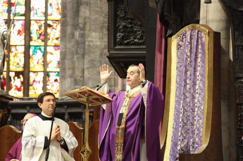 Milano: l'arcivescovo Delpini celebra in Duomo la Messa della quinta domenica di Quaresima