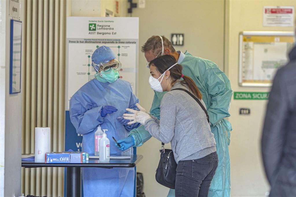 Al via i test sierologici sui cittadini all’ospedale di Alzano Lombardo